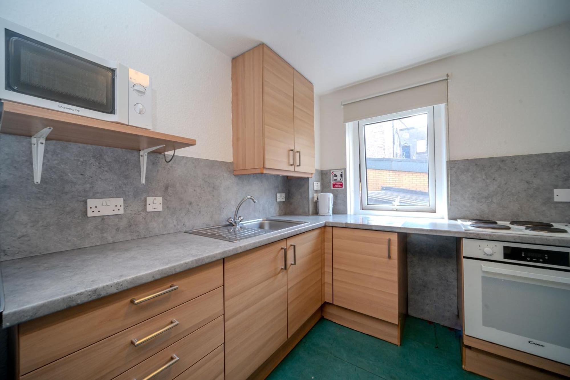 Joivy Budget 4,5 And 6 Bed Private Flats, In Historic Old Town (Adults Only) EDI Exterior photo